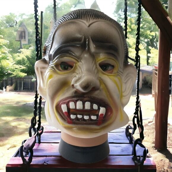 Creepy Evil Halloween Mask Rubber Cosplay Theater Fangs Bloody Vampire Ghoulish. - Picture 1 of 16